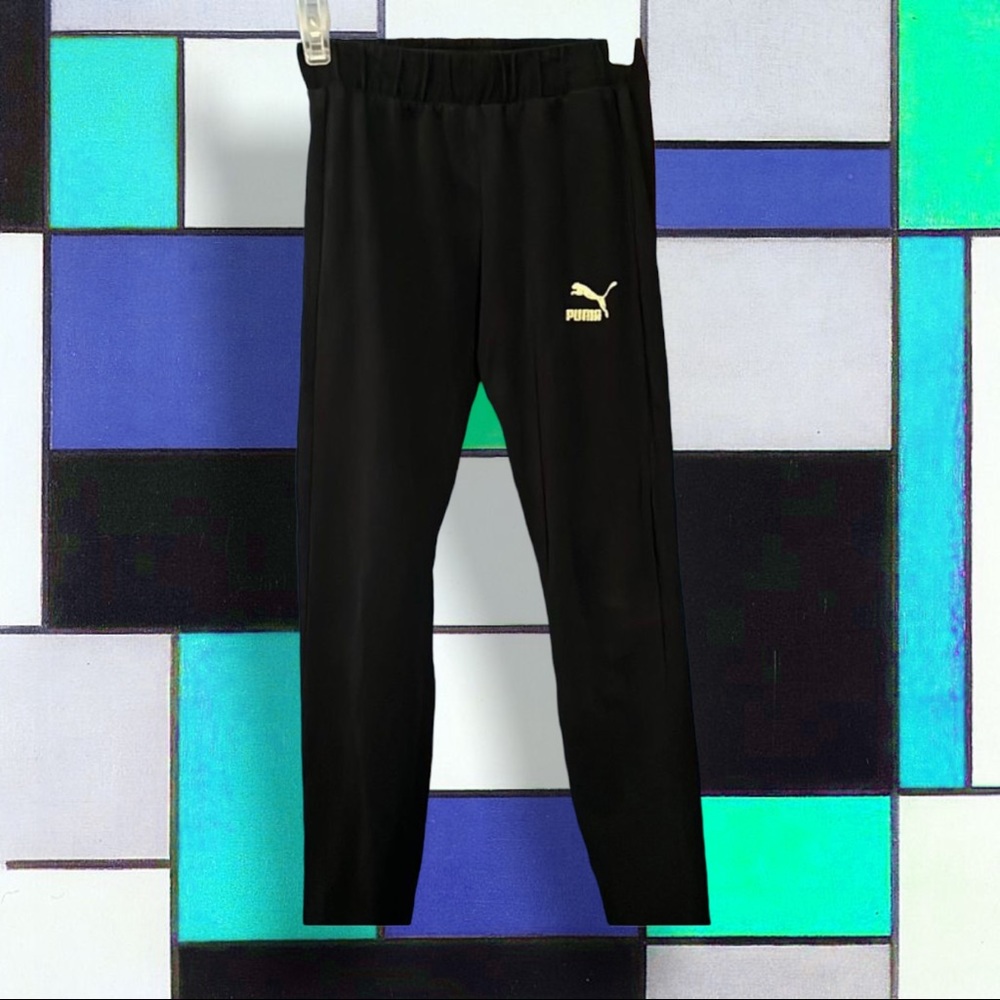 Small Puma pants!!! Only worn once 🙂